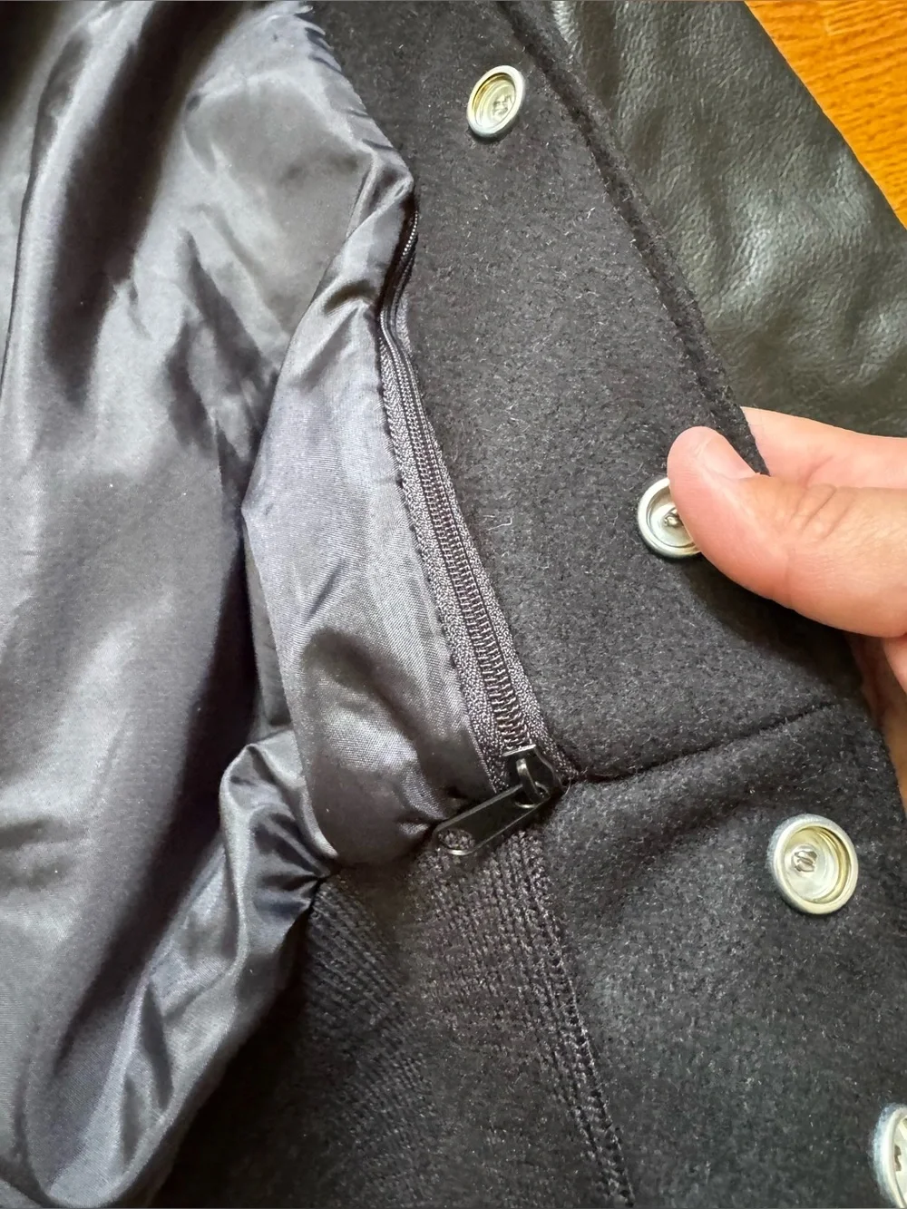 Jostens Men’s L Black Wool Leather Varsity Letterman Jacket V Horn Patch